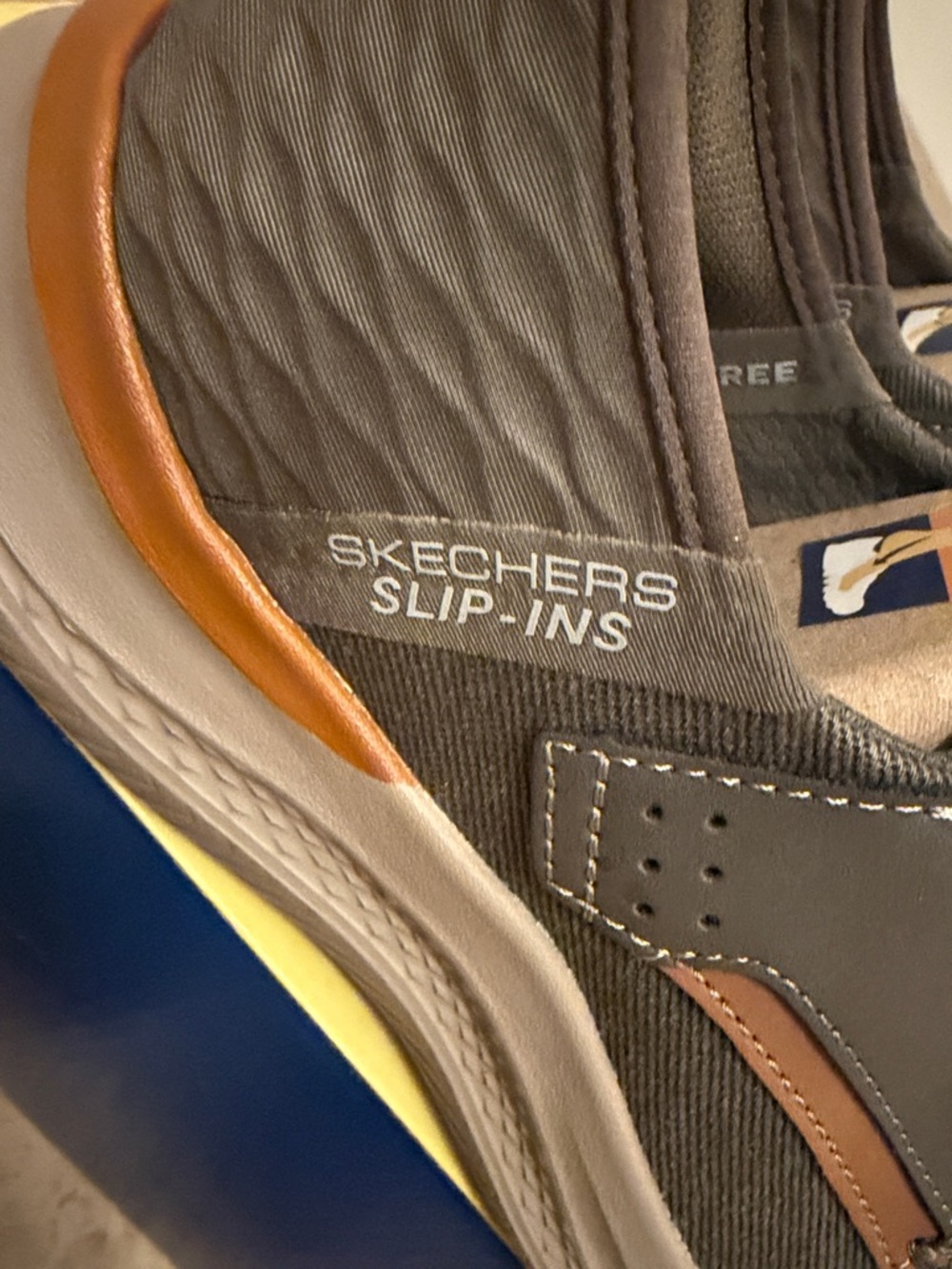 SKECHERS men’s Slip-ins RF: Hasting - Niko - Picture 5 of 16